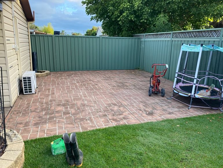 20-backyard-patio-before-studio-installation backyard-patio-before-studio-installation